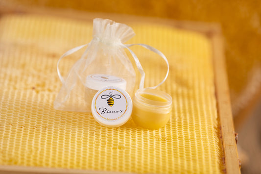 Bienes.tirol Lippenbalsam mit Propolis und Honig im Tiegel